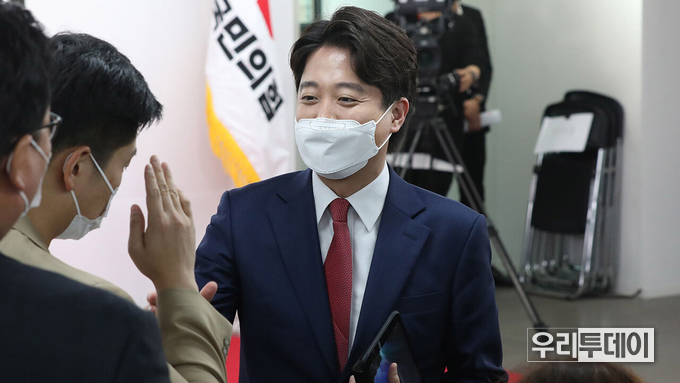 국민의힘 당대표로 선출된 이준석후보