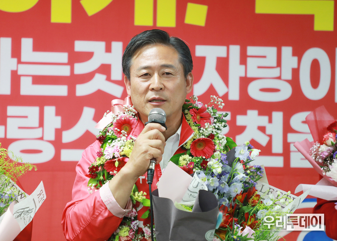 <strong>신영재 홍천군수 당선인 제공</strong>
