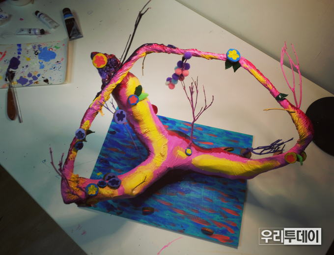 <strong>류령목진 작. 상상의나래. 10호</strong>