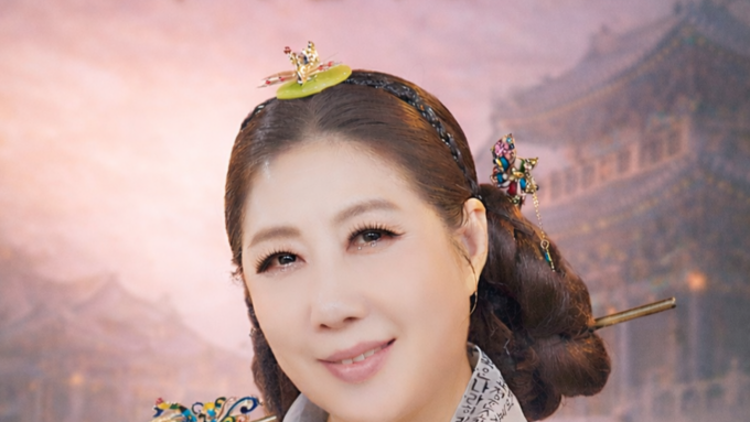 [인터뷰] 헤리티지 디자이너 임은주, 아젤리아 궁중한복 갈라쇼를 준비한다