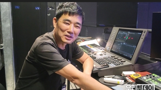임기제(계약직) 무대기술 오세담 감독, 안동에서도 부산에서도....그 이유는?